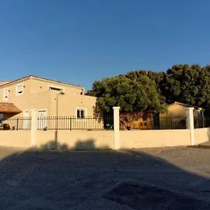 Appartement Le Sous L'olivier, Boulbon
